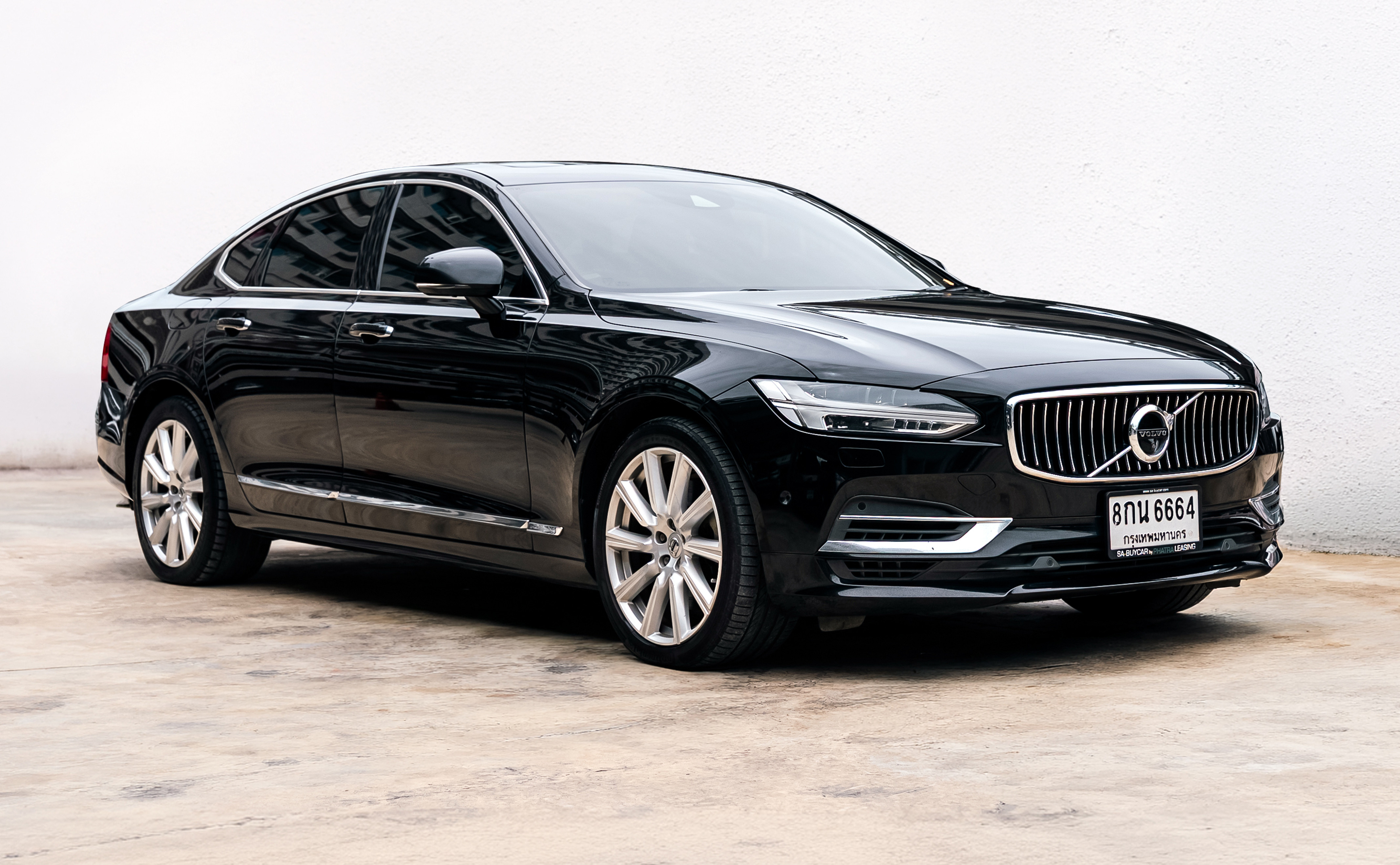 VOLVO S90 T8 (286,xxx) Inscription (Plug-in Hybrid) (SKD)