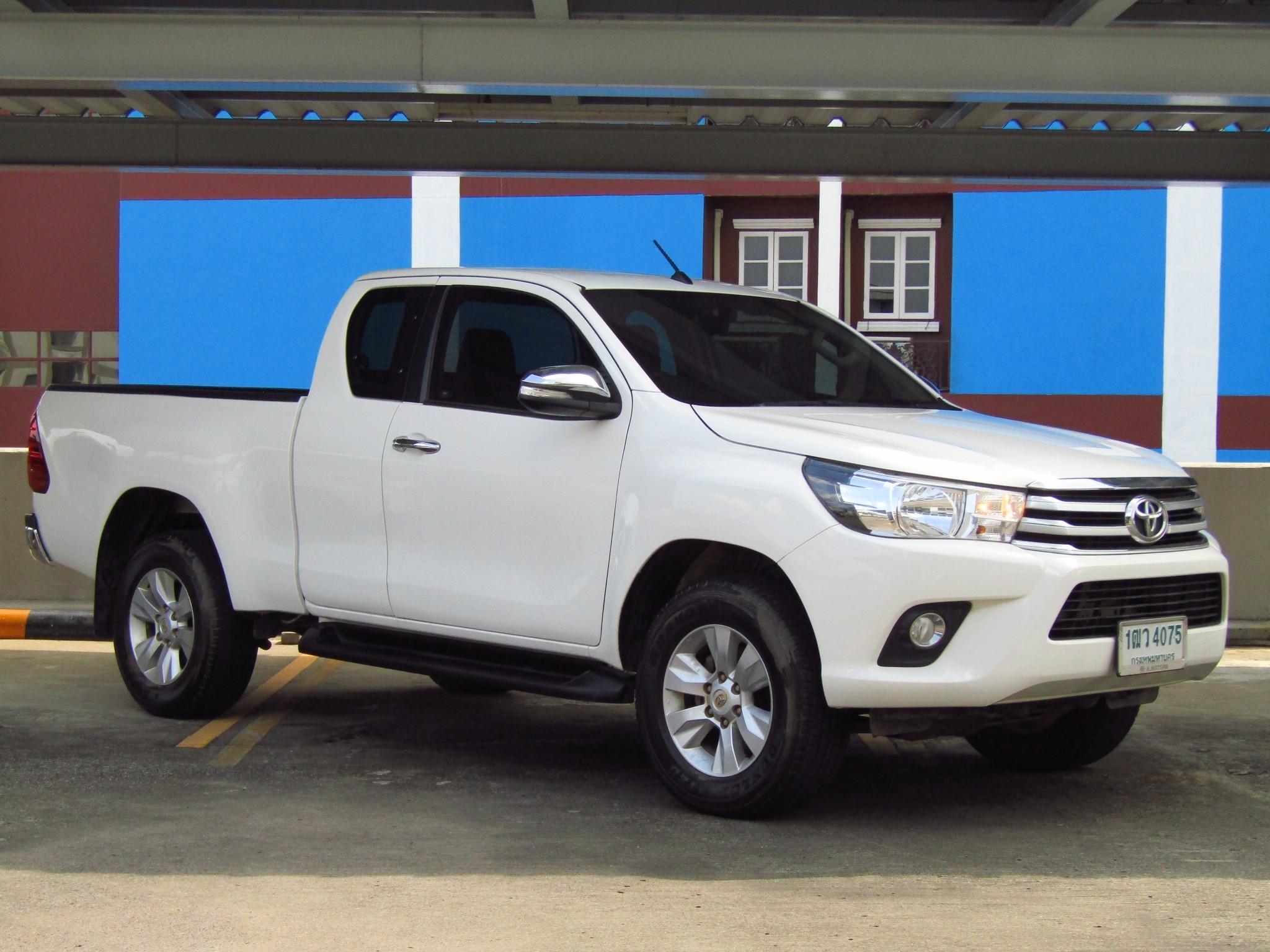 TOYOTA HILUX REVO (96,xxx) Smart Cab PreRunner 2.8G TOYOTA HILUX REVO (96,xxx) Smart Cab PreRunner 2.8G