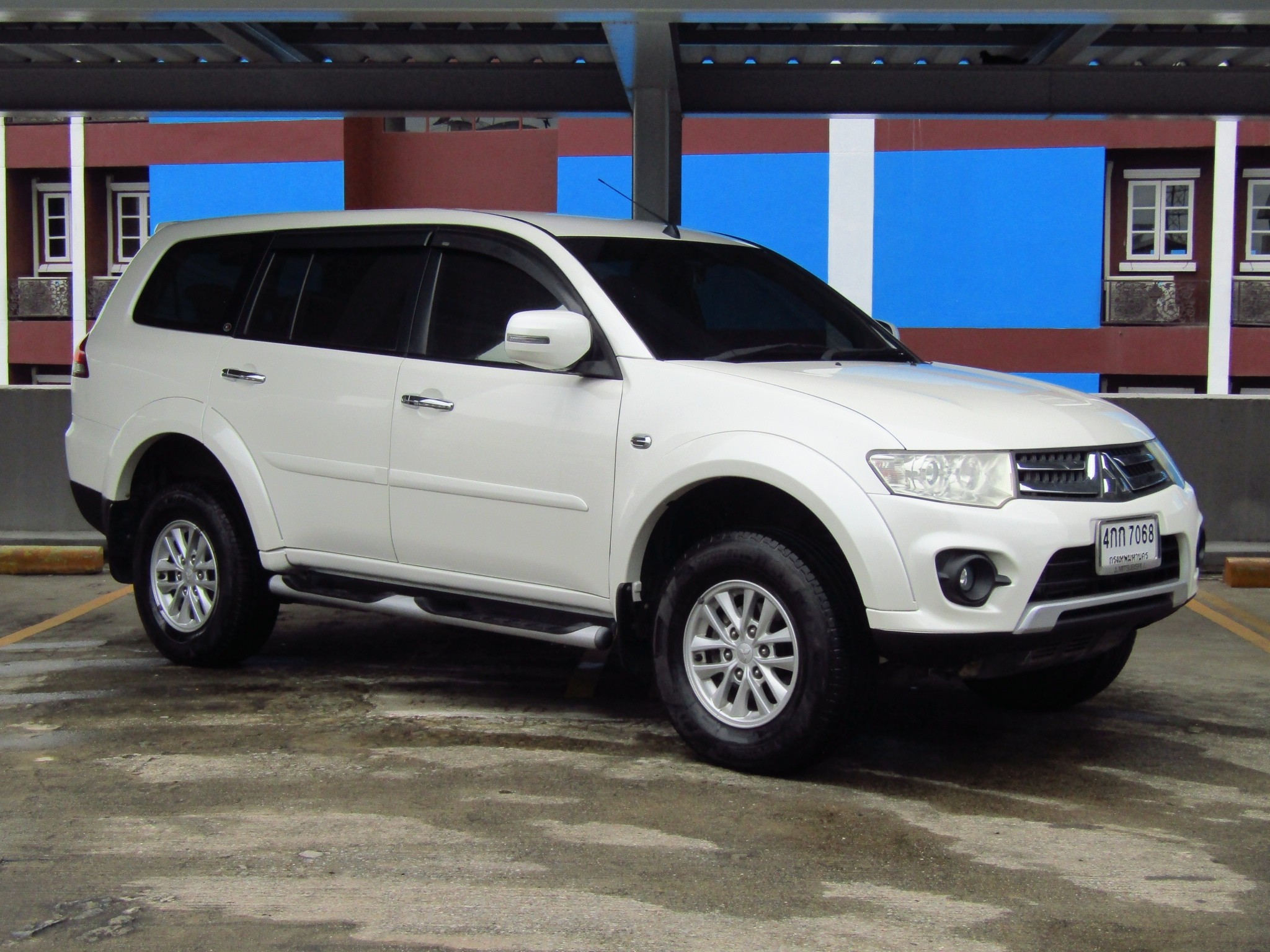 Mitsubishi Pajero Sport 2.5 (222,xxx) GLS 2WD Mitsubishi Pajero Sport 2.5 (222,xxx) GLS 2WD