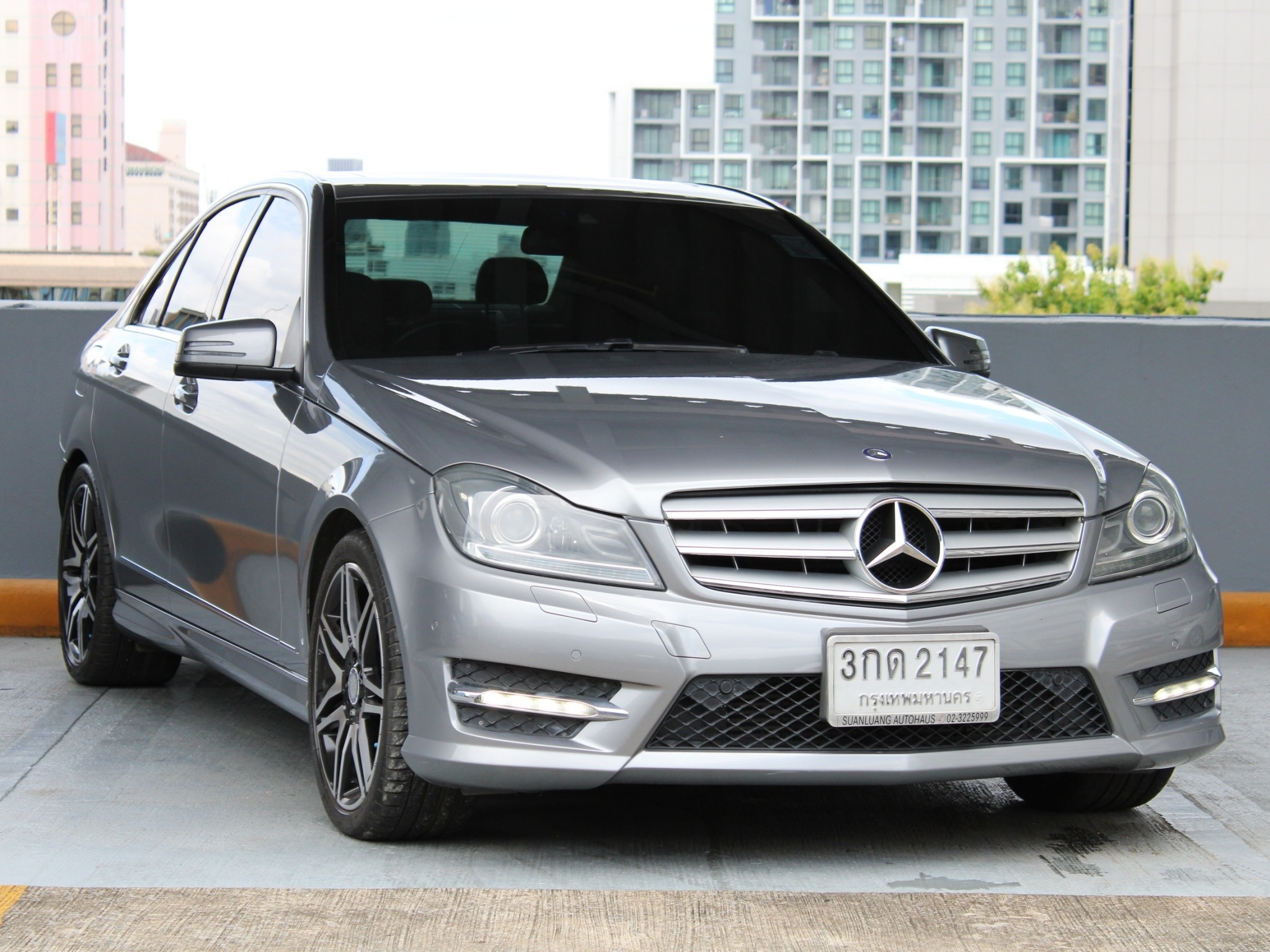 MERCEDES BENZ (125,xxx) C250 AMG Plus MERCEDES BENZ (125,xxx) C250 AMG Plus
