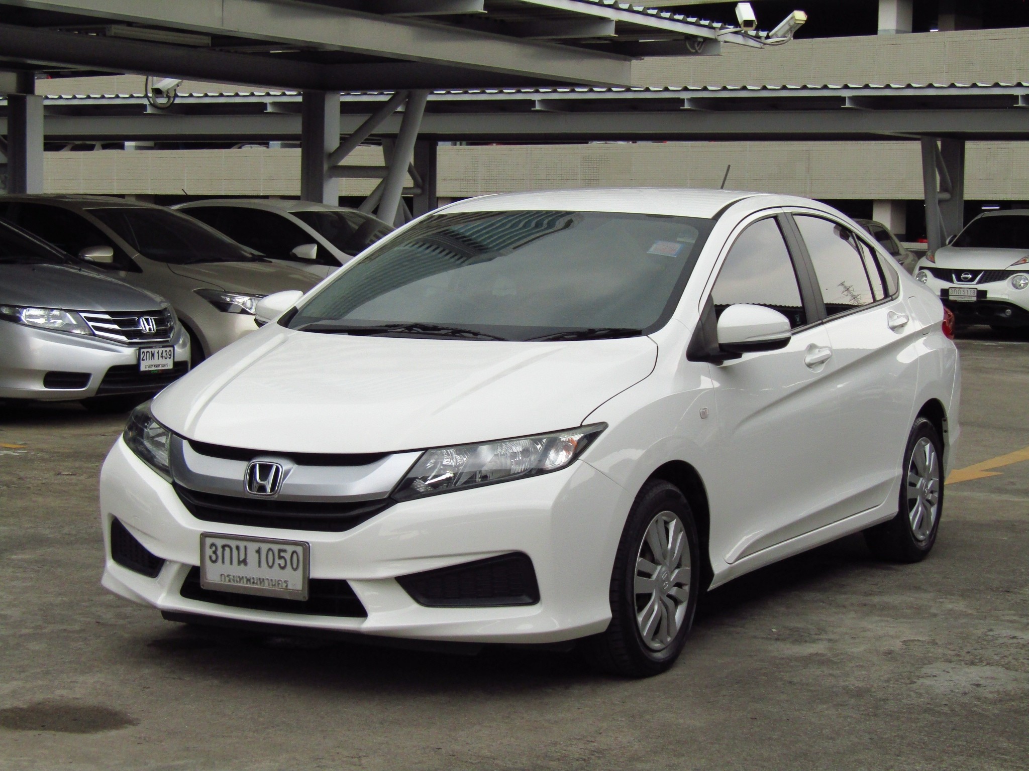 Honda City 1.5 (103,xxx) S i-VTEC Sedan AT Honda City 1.5 (103,xxx) S i-VTEC Sedan AT