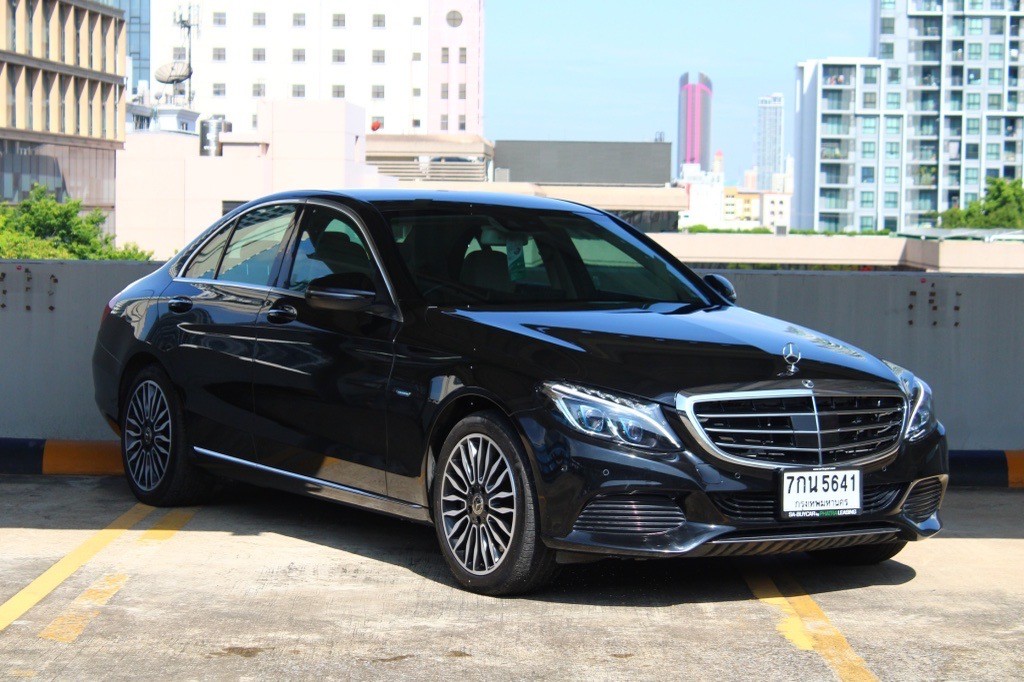 MERCEDES BENZ C 350 e Plug-in Hybrid Exclusive (86,xxx)