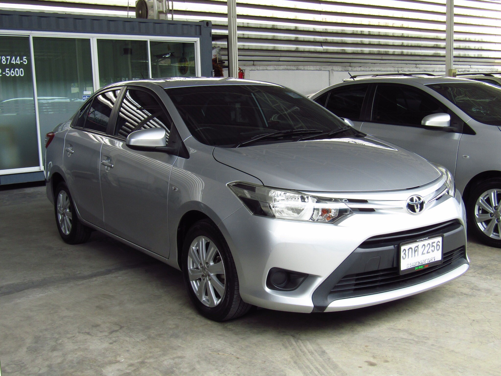 Toyota Vios 1.5 E (86,xxx) AT Sedan Toyota Vios 1.5 E (86,xxx) AT Sedan
