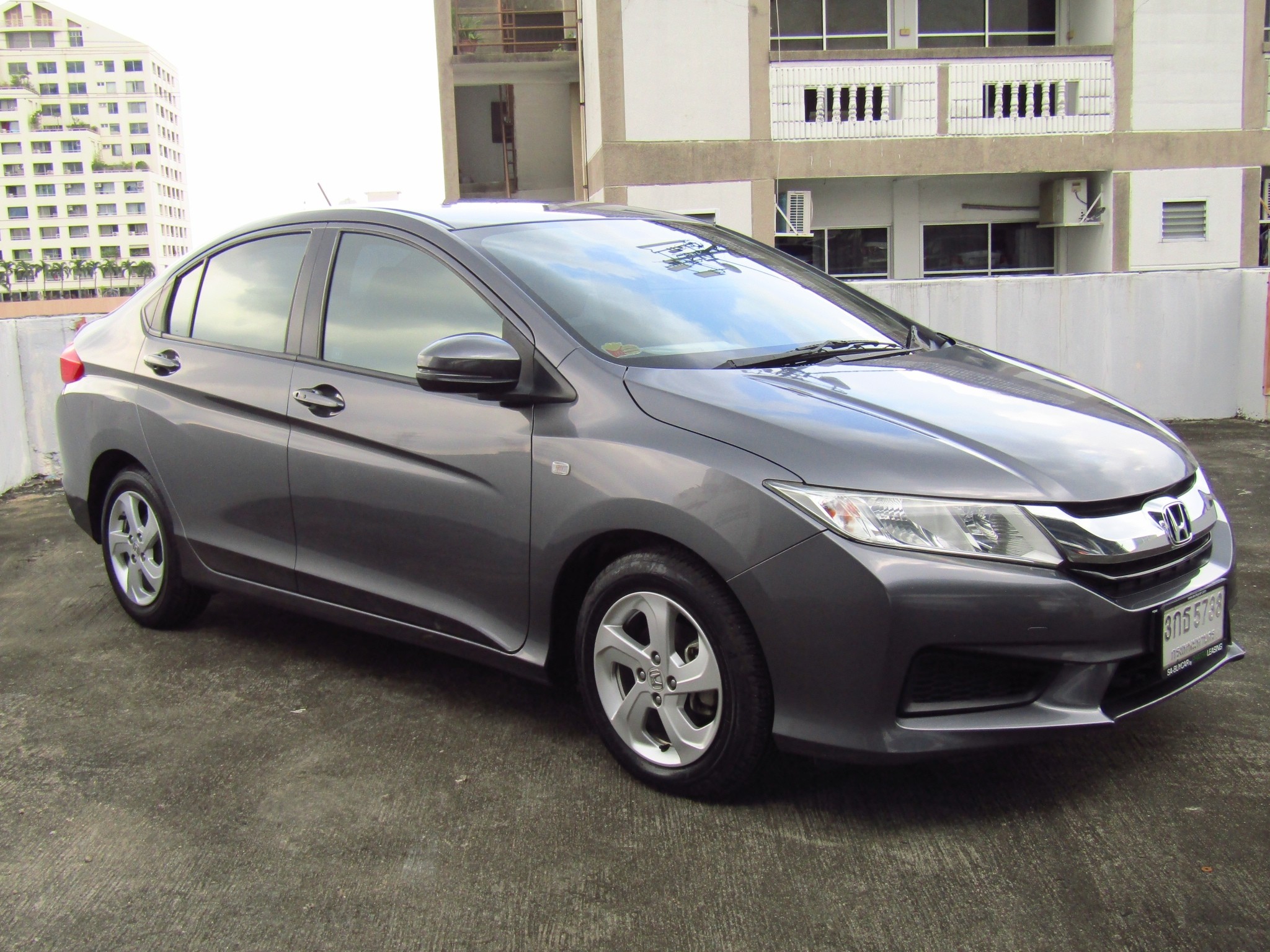 Honda City (154,xxx) V 1.5 AT Sedan Honda City (154,xxx) V 1.5 AT Sedan
