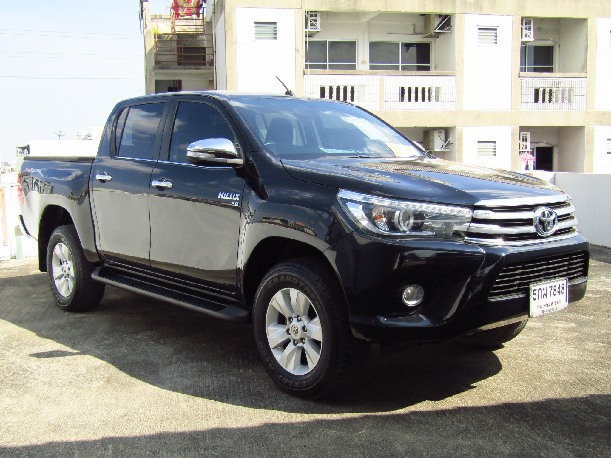 Toyota Hilux Revo 2.8 (109,xxx) DOUBLE CAB Prerunner G Pickup AT Toyota Hilux Revo 2.8 (109,xxx) DOUBLE CAB Prerunner G Pickup AT