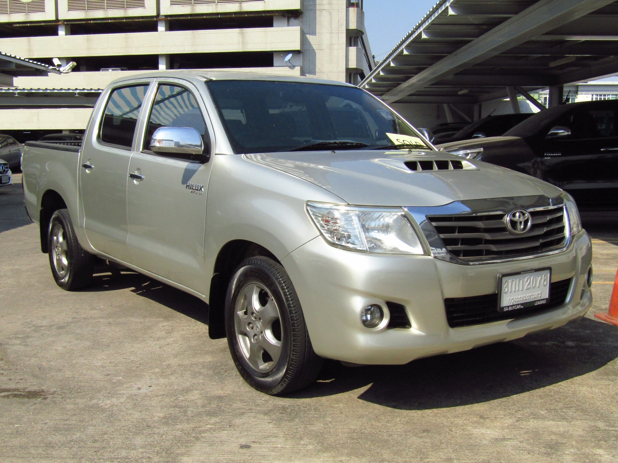 TOYOTA HILUX VIGO DOUBLECAB 2.5 (145,xxx) G VNT MET TOYOTA HILUX VIGO DOUBLECAB 2.5 (145,xxx) G VNT MET