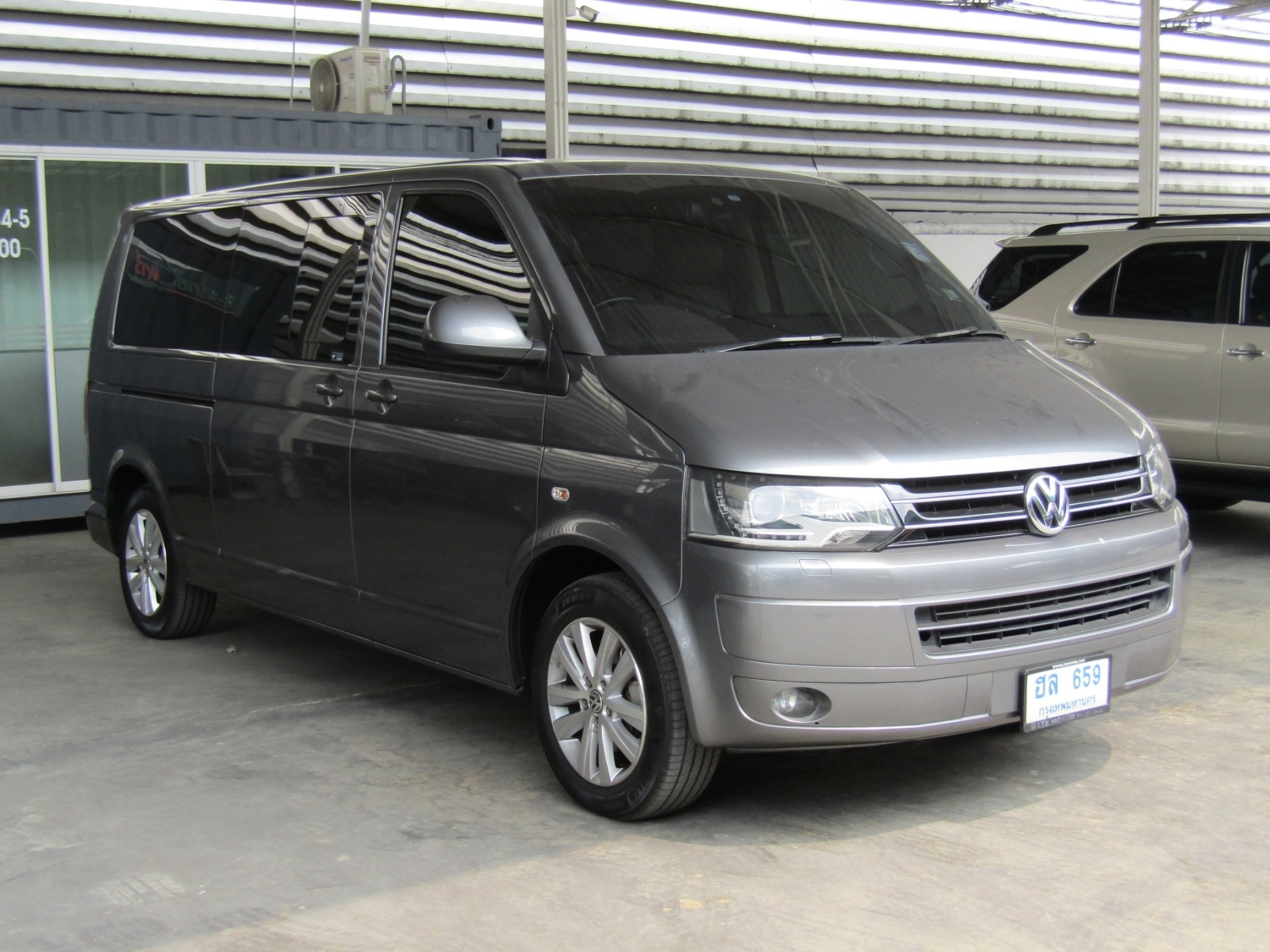 VOLKSWAGEN CARAVELLE (133,xxx) 2.0 BiTDI (BUSINESS LINE )(ผ่อน 20,048 บาท / 60 งวด) VOLKSWAGEN CARAVELLE (133,xxx) 2.0 BiTDI (BUSINESS LINE )(ผ่อน 20,048 บาท / 60 งวด)