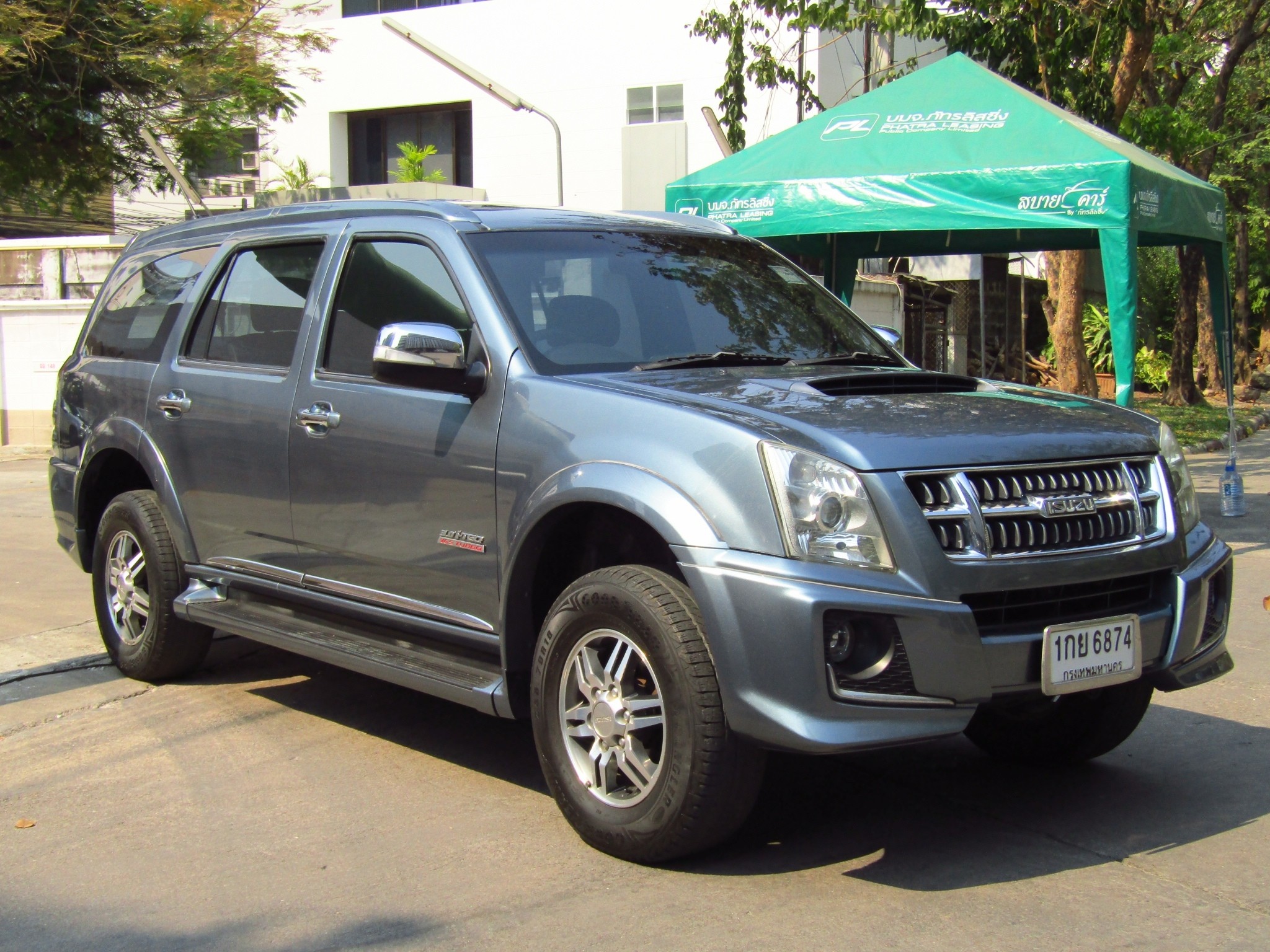 ISUZU MU-7 (168,xxx) SUPER TITANIUM 4x2 A/T VGS CHOIZ ISUZU MU-7 (168,xxx) SUPER TITANIUM 4x2 A/T VGS CHOIZ