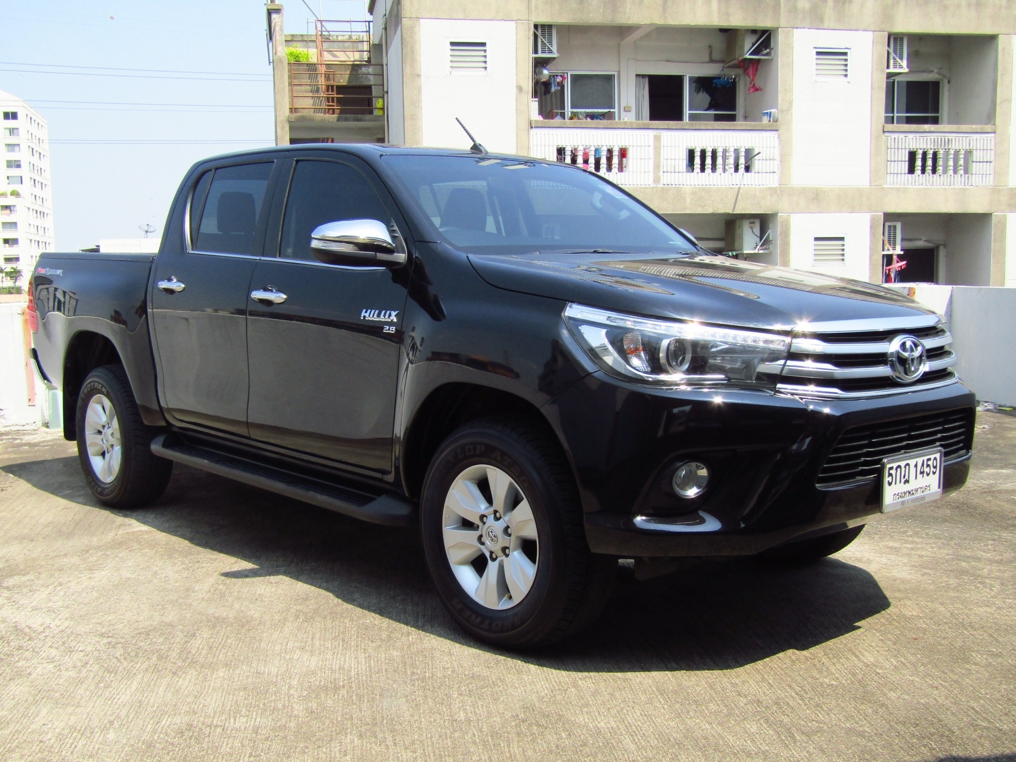 TOYOTA HILUX REVO (83,xxx) Double Cab PreRunner 2.8G AT (ผ่อน 10,830 บาท / 60 งวด) TOYOTA HILUX REVO (83,xxx) Double Cab PreRunner 2.8G AT (ผ่อน 10,830 บาท / 60 งวด)