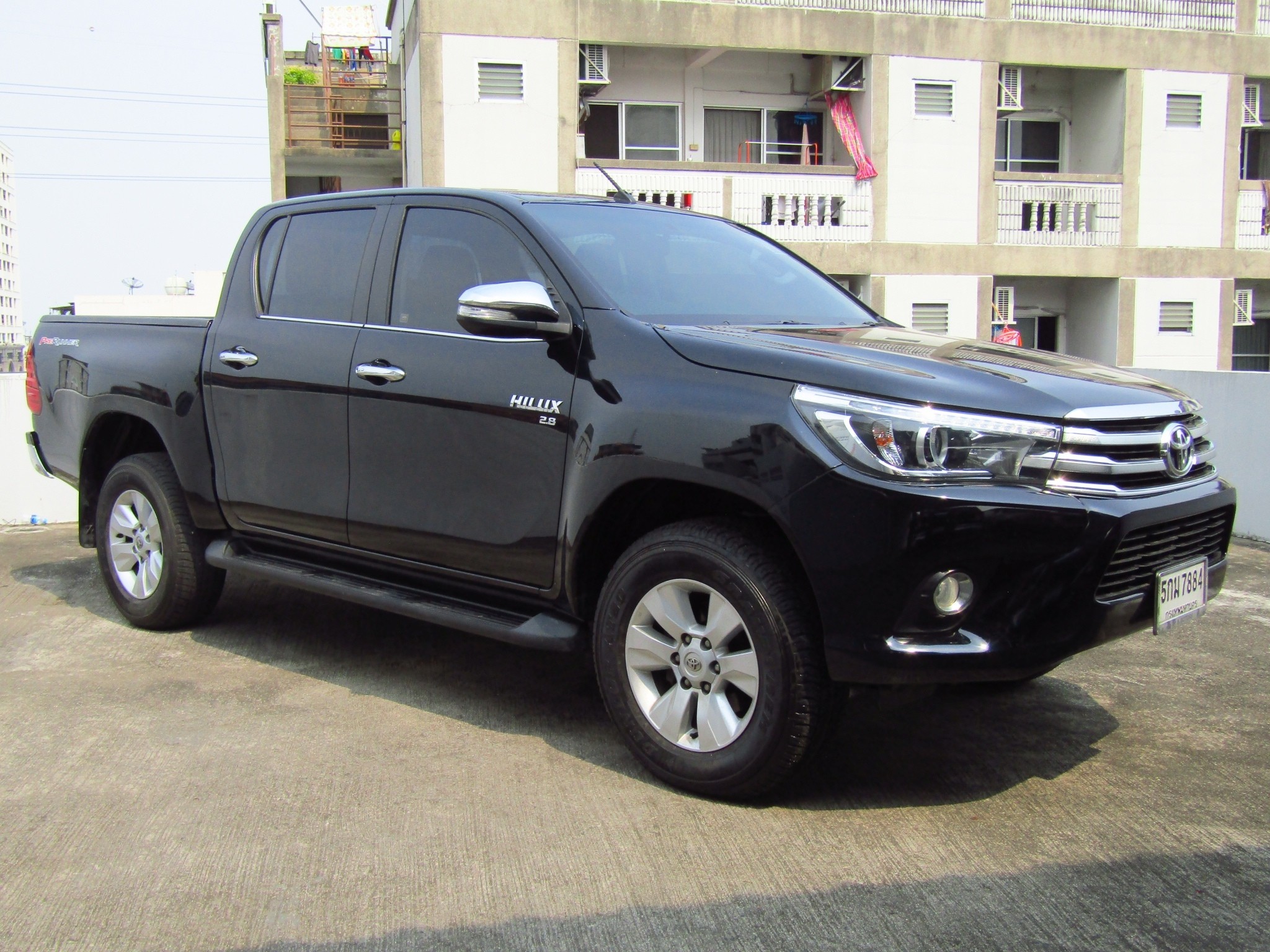 TOYOTA HILUX REVO (125,xxx) Double Cab PreRunner 2.8G AT (ผ่อน 9,880 บาท / 60 งวด) TOYOTA HILUX REVO (125,xxx) Double Cab PreRunner 2.8G AT (ผ่อน 9,880 บาท / 60 งวด)