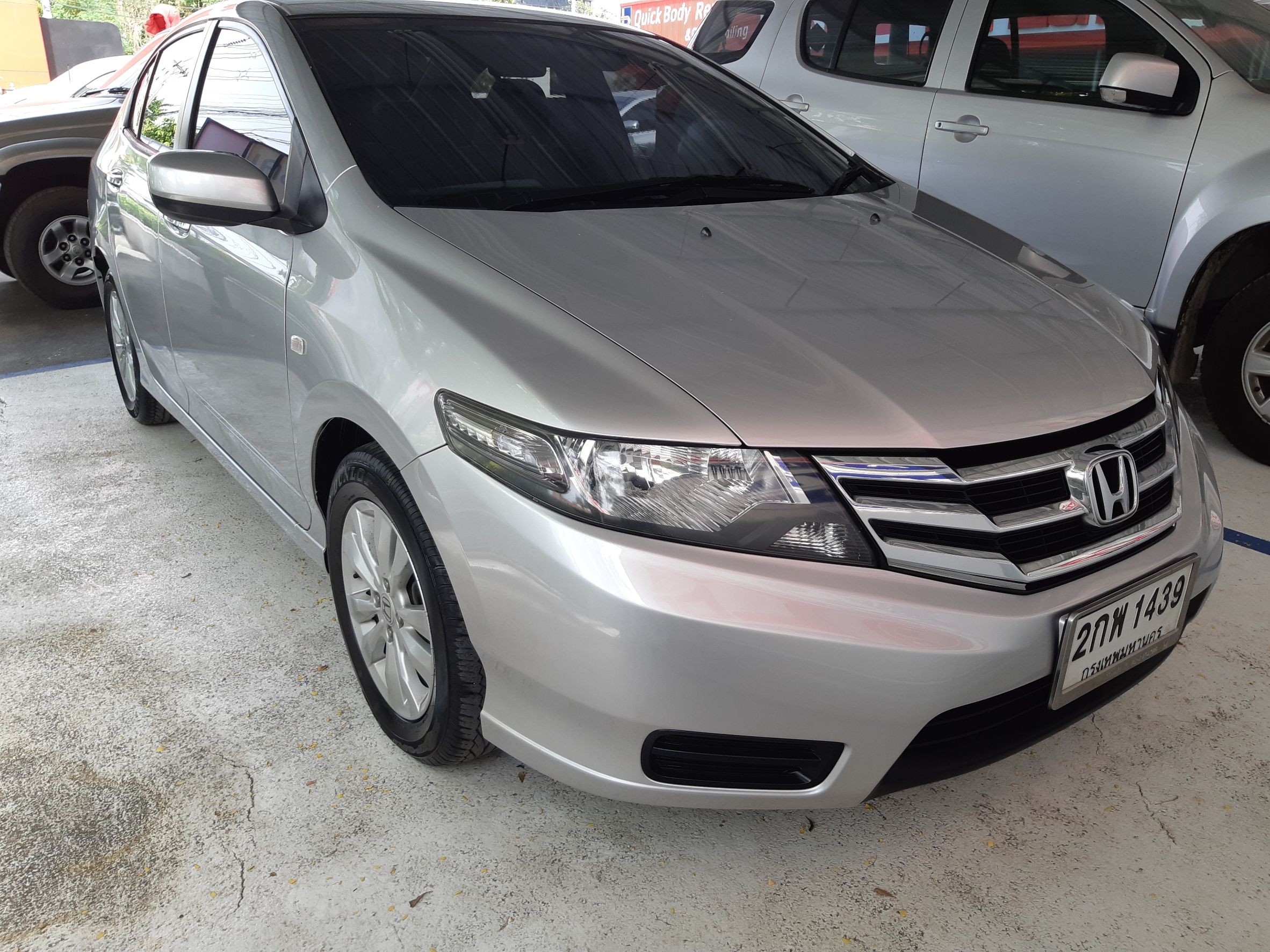 HONDA CITY V-A (AS) (ผ่อน 4,150 บาท / เดือน) HONDA CITY V-A (AS) (ผ่อน 4,150 บาท / เดือน)