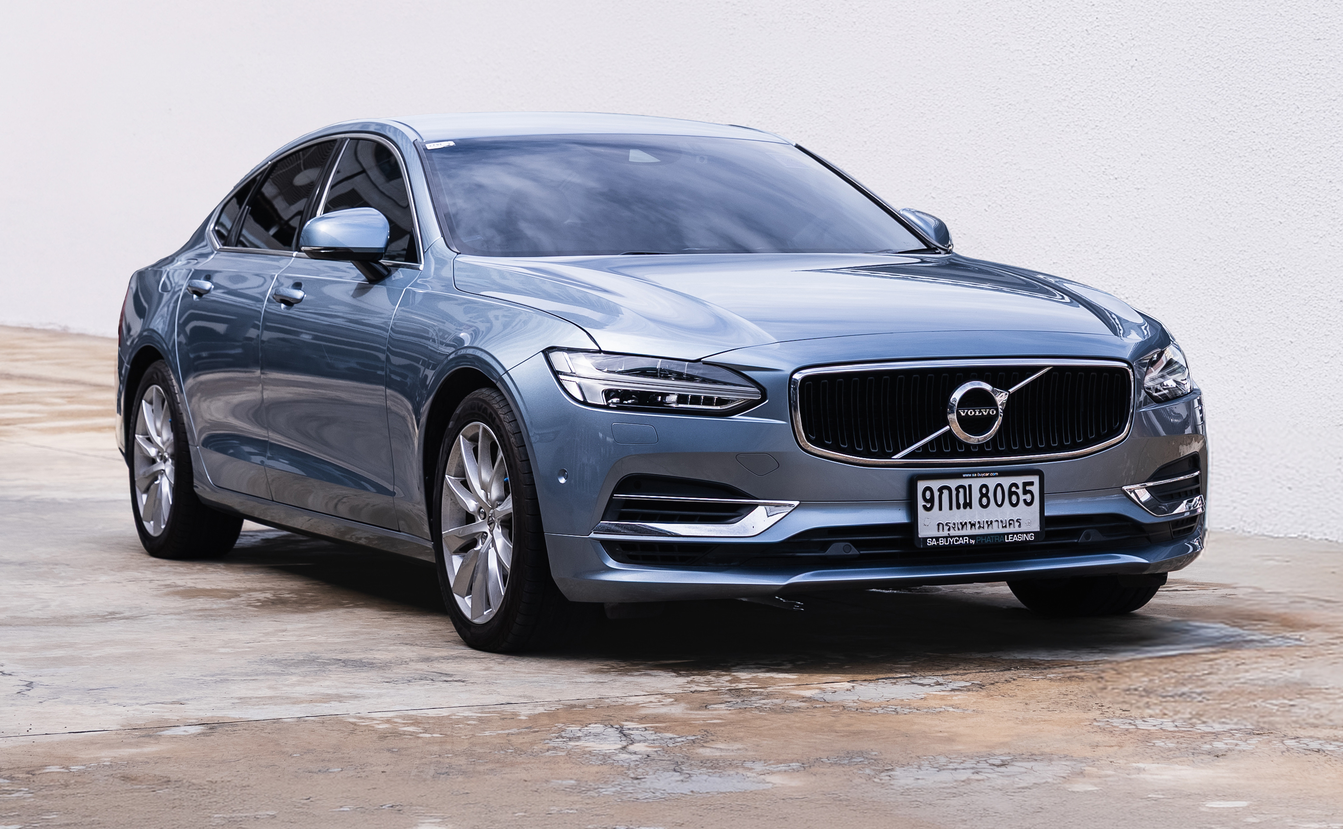 VOLVO S90 (148,xxx) T8 Momentum (Plug-in Hybrid) (SKD)