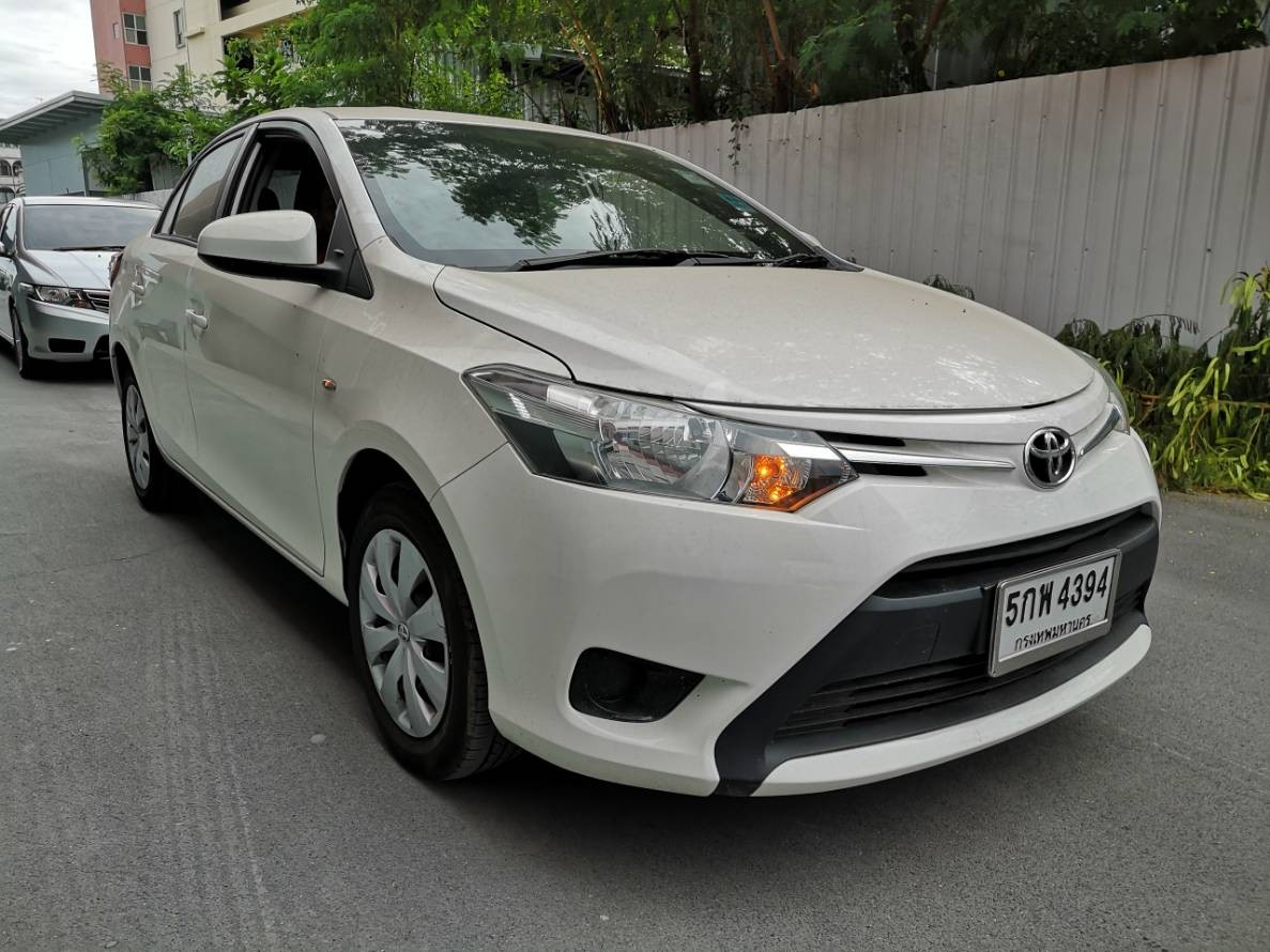 TOYOTA SOLUNA VIOS 1.5 J- A (ผ่อน 5,540 บาท / เดือน) TOYOTA SOLUNA VIOS 1.5 J- A (ผ่อน 5,540 บาท / เดือน)
