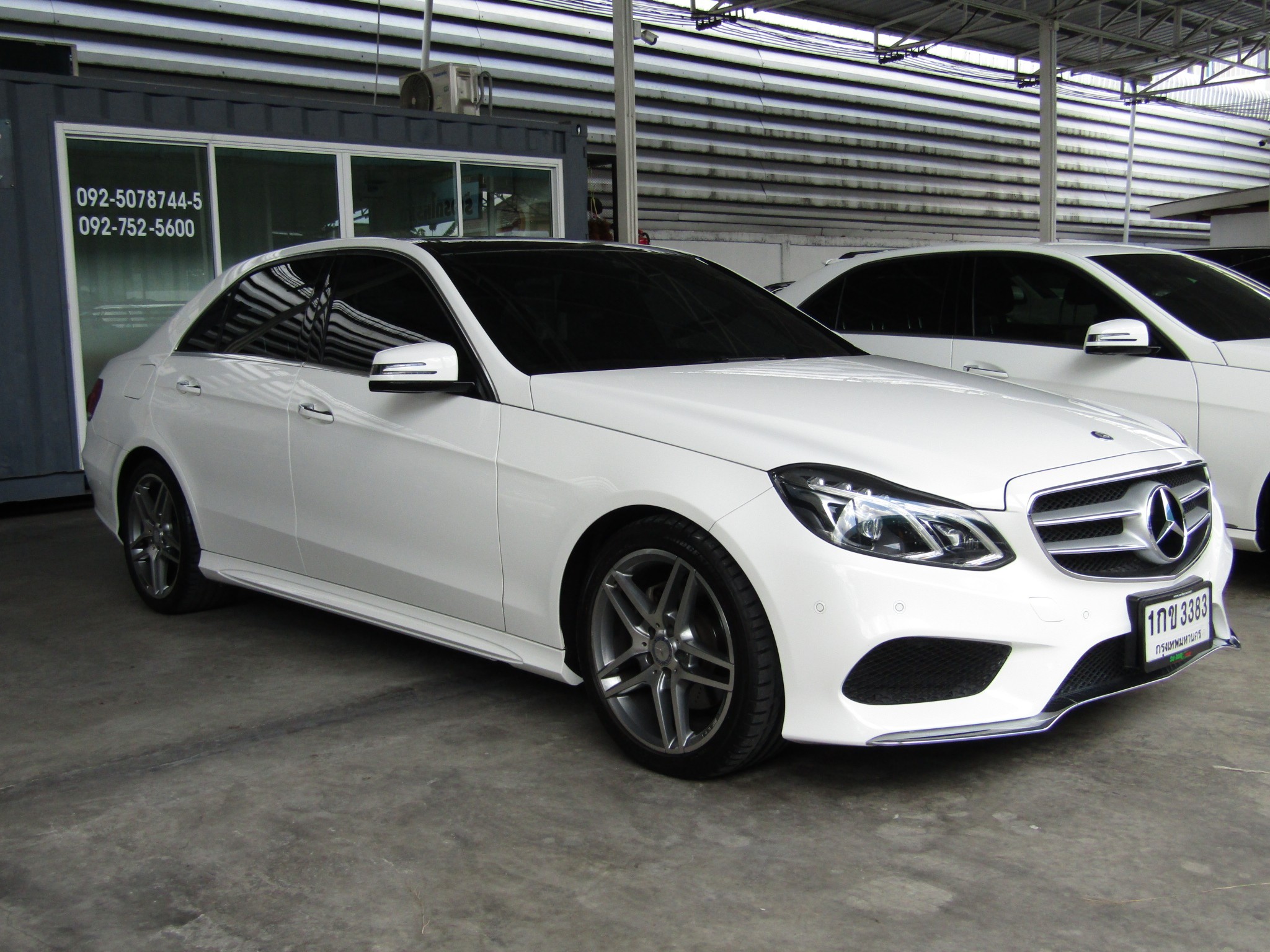 Mercedes-Benz (71,xxx) E300 BlueTEC HYBRID AMG Dynamic FACELI Mercedes-Benz (71,xxx) E300 BlueTEC HYBRID AMG Dynamic FACELI