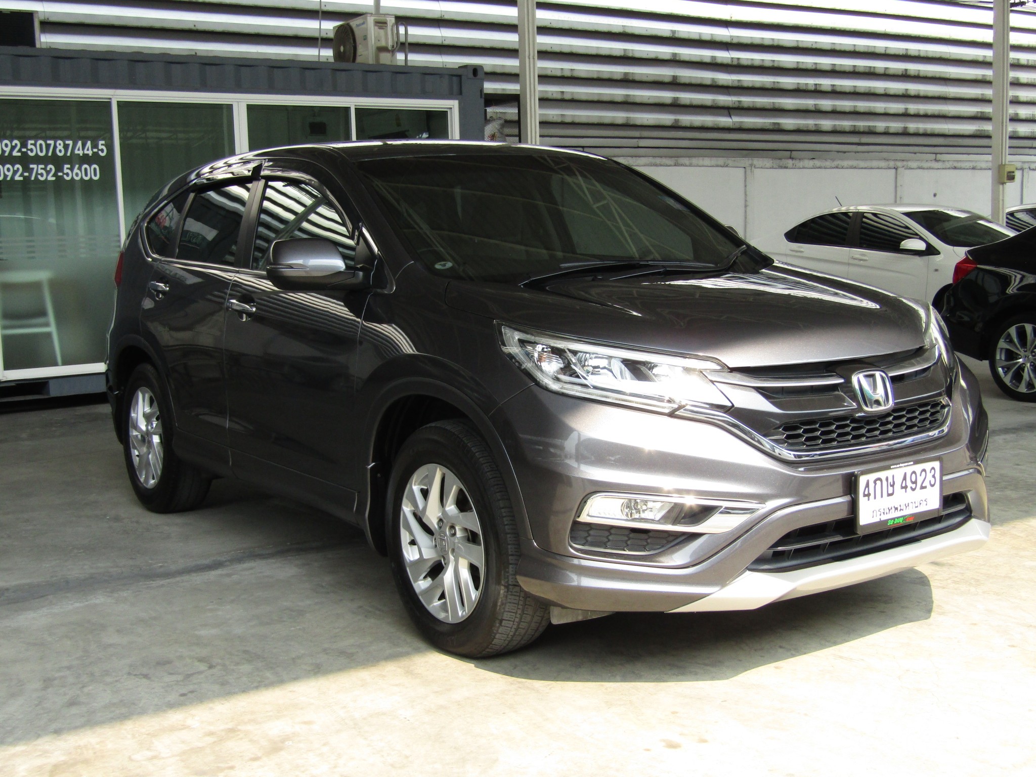 honda CR-V (107,xxx) 2.0 E 4WD AT Sedan honda CR-V (107,xxx) 2.0 E 4WD AT Sedan