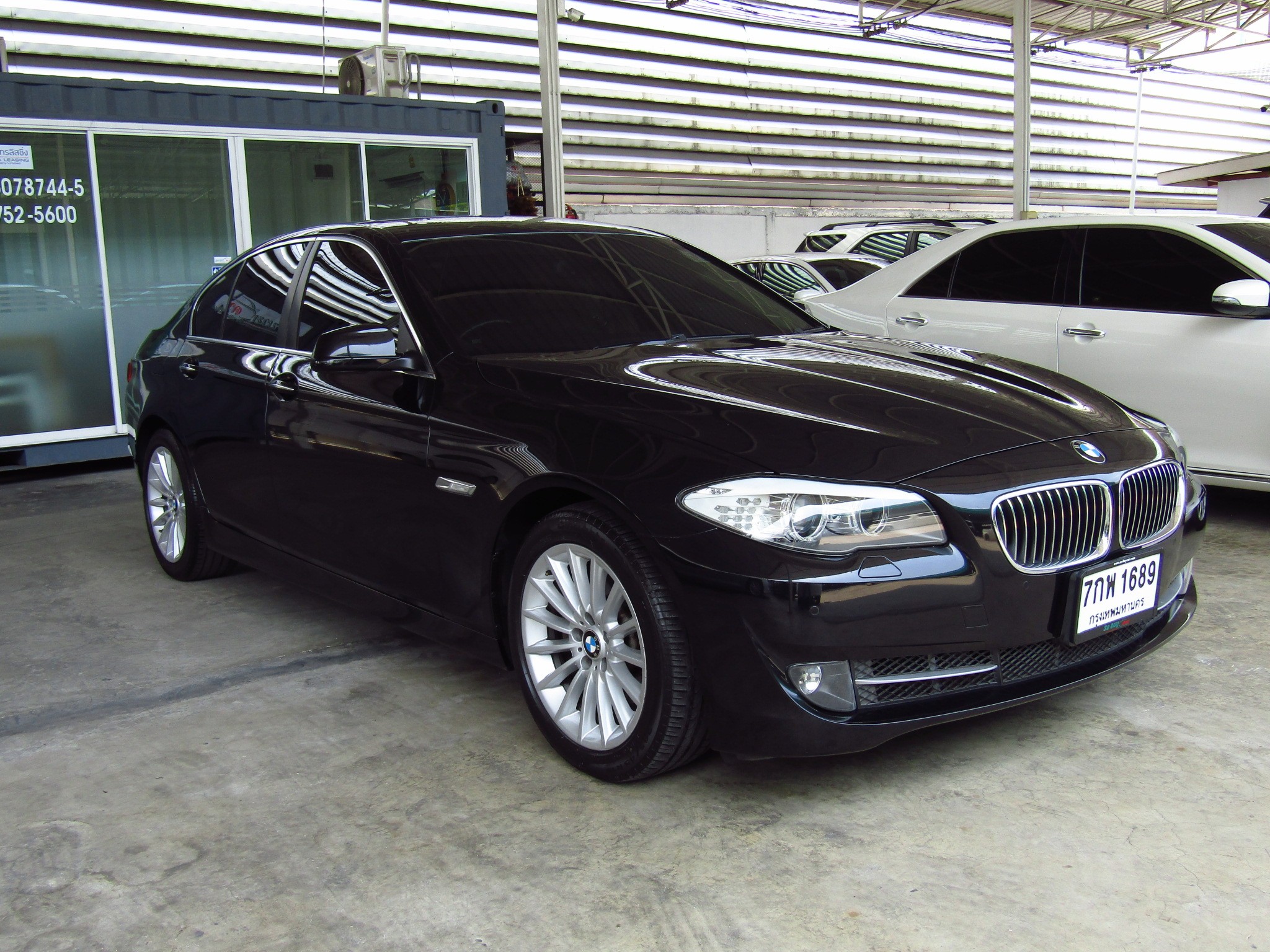 BMW 528i A F10 (132,xxx) Sedan AT BMW 528i A F10 (132,xxx) Sedan AT