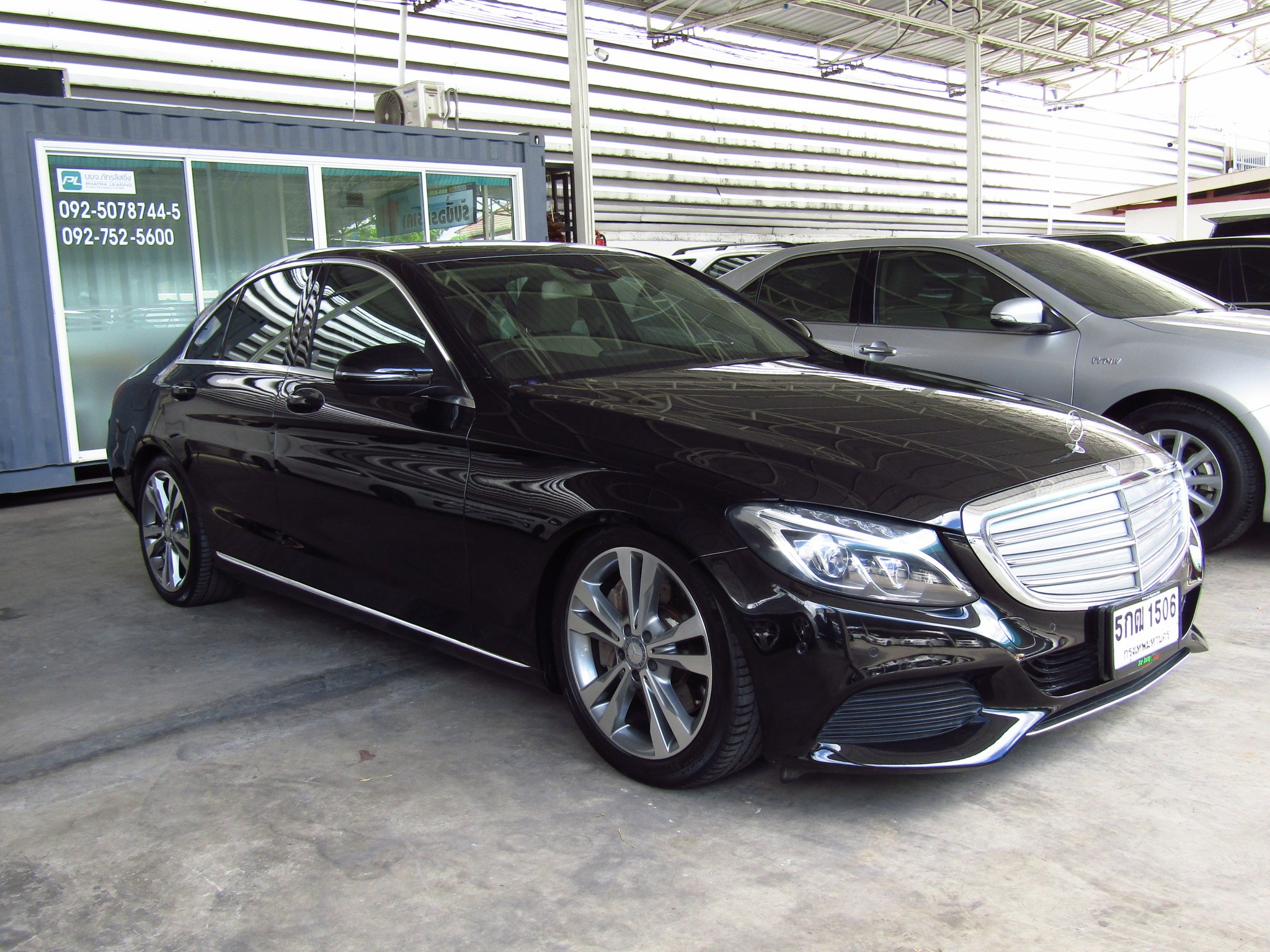 Mercedes-Benz C350 e (110,xxx) Plug-in Hybrid Excusive Mercedes-Benz C350 e (110,xxx) Plug-in Hybrid Excusive
