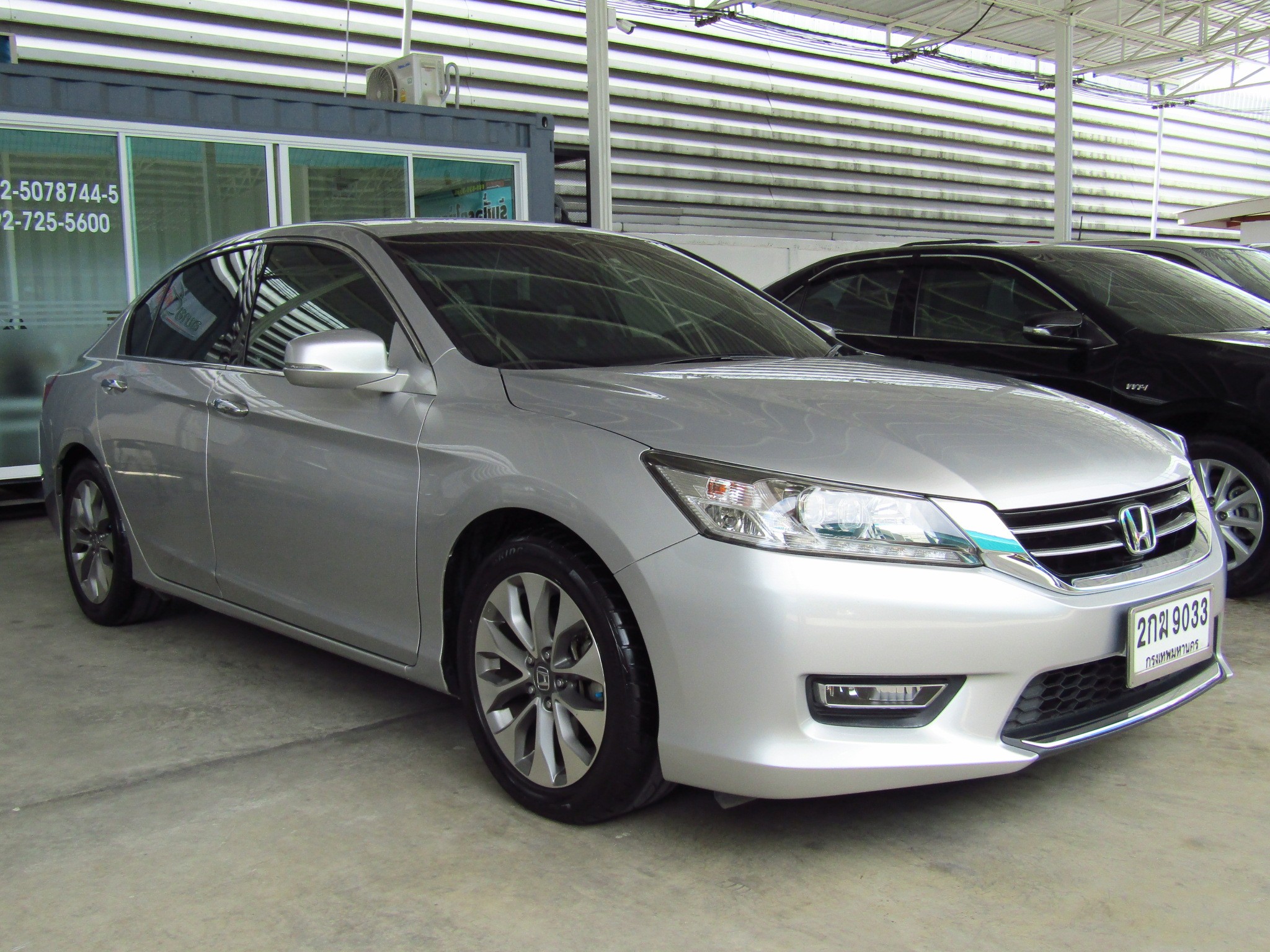 Honda Accord (101,xxx) EL 2.4 AT Sedan (ผ่อน 16,559 บาท 48เดือน) Honda Accord (101,xxx) EL 2.4 AT Sedan (ผ่อน 16,559 บาท 48เดือน)