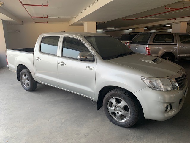 TOYOTA HILUX VIGO (133,xxx) DOUBLECAB 2.5 G VNT MET TOYOTA HILUX VIGO (133,xxx) DOUBLECAB 2.5 G VNT MET