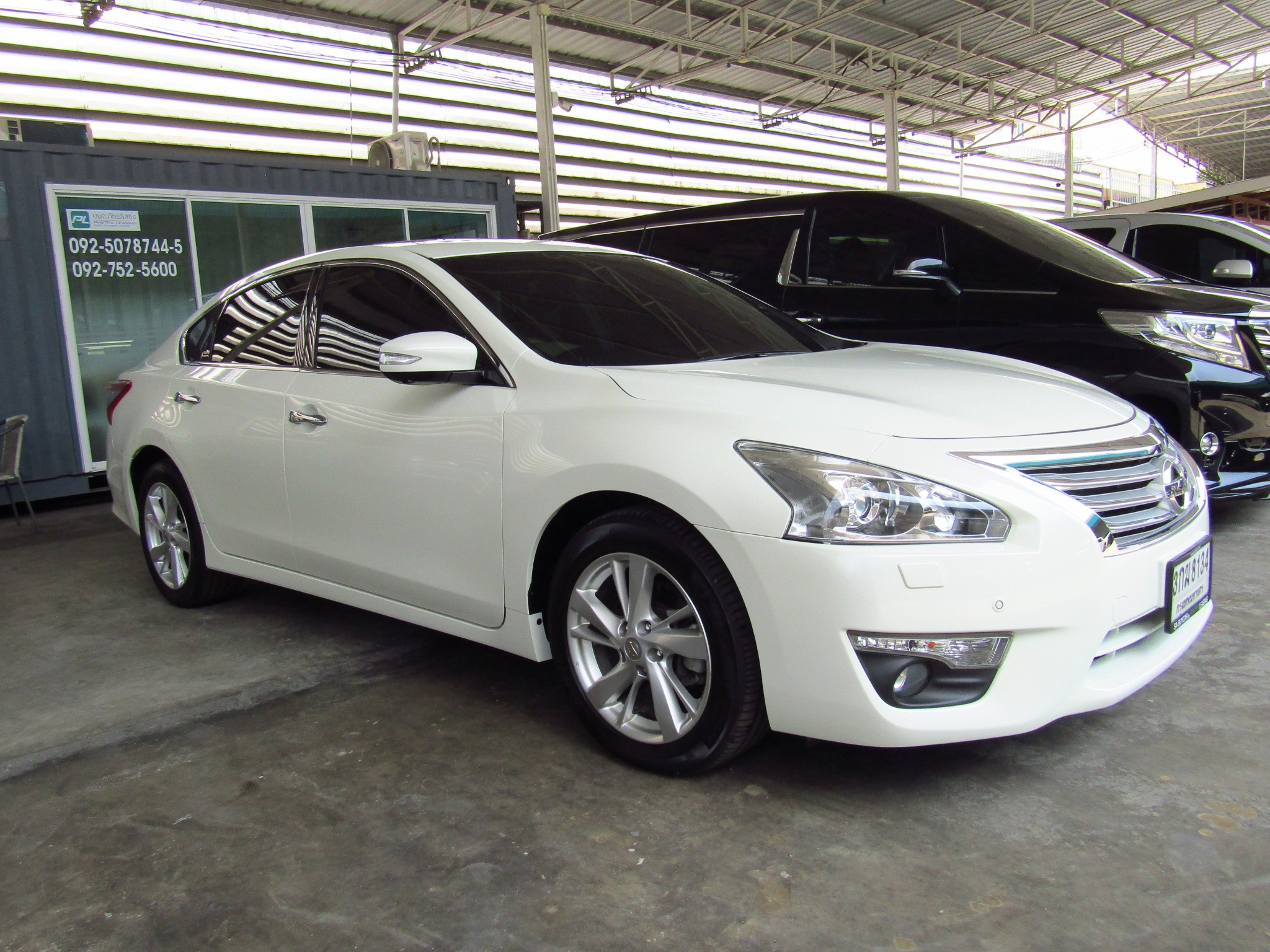 NISSAN ALL NEW TEANA (98,xxx) 2.5 XV Navi Sedan AT (ผ่อน 15,725บาท*48เดือน) NISSAN ALL NEW TEANA (98,xxx) 2.5 XV Navi Sedan AT (ผ่อน 15,725บาท*48เดือน)