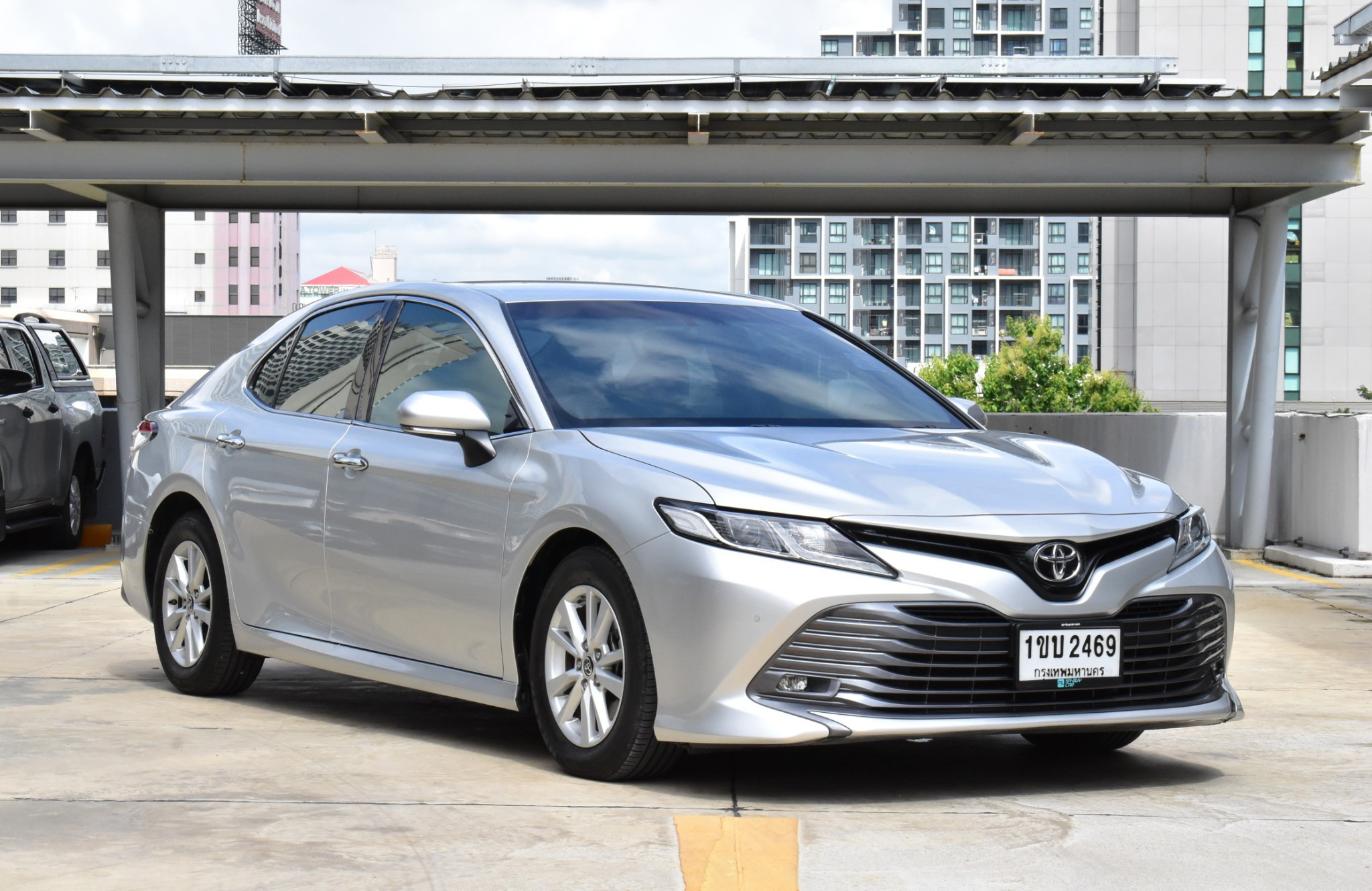 TOYOTA CAMRY (43,xxx) 2.0 G