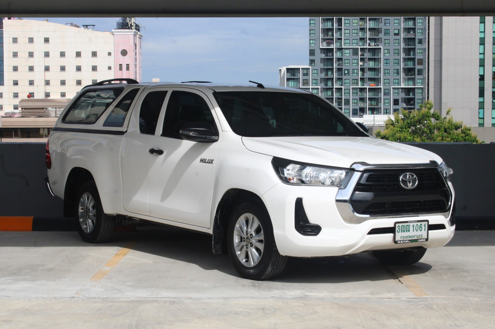 TOYOTA HILUX REVO (129,xxx) SMART CAB 2.4 Entry (Z-Edition) TOYOTA HILUX REVO (129,xxx) SMART CAB 2.4 Entry (Z-Edition)