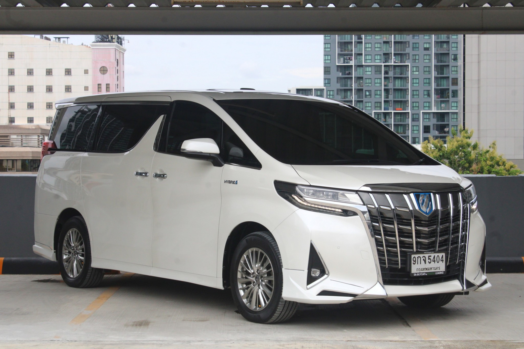 TOYOTA ALPHARD (151,xxx) 2.5 Hybrid TOYOTA ALPHARD (151,xxx) 2.5 Hybrid