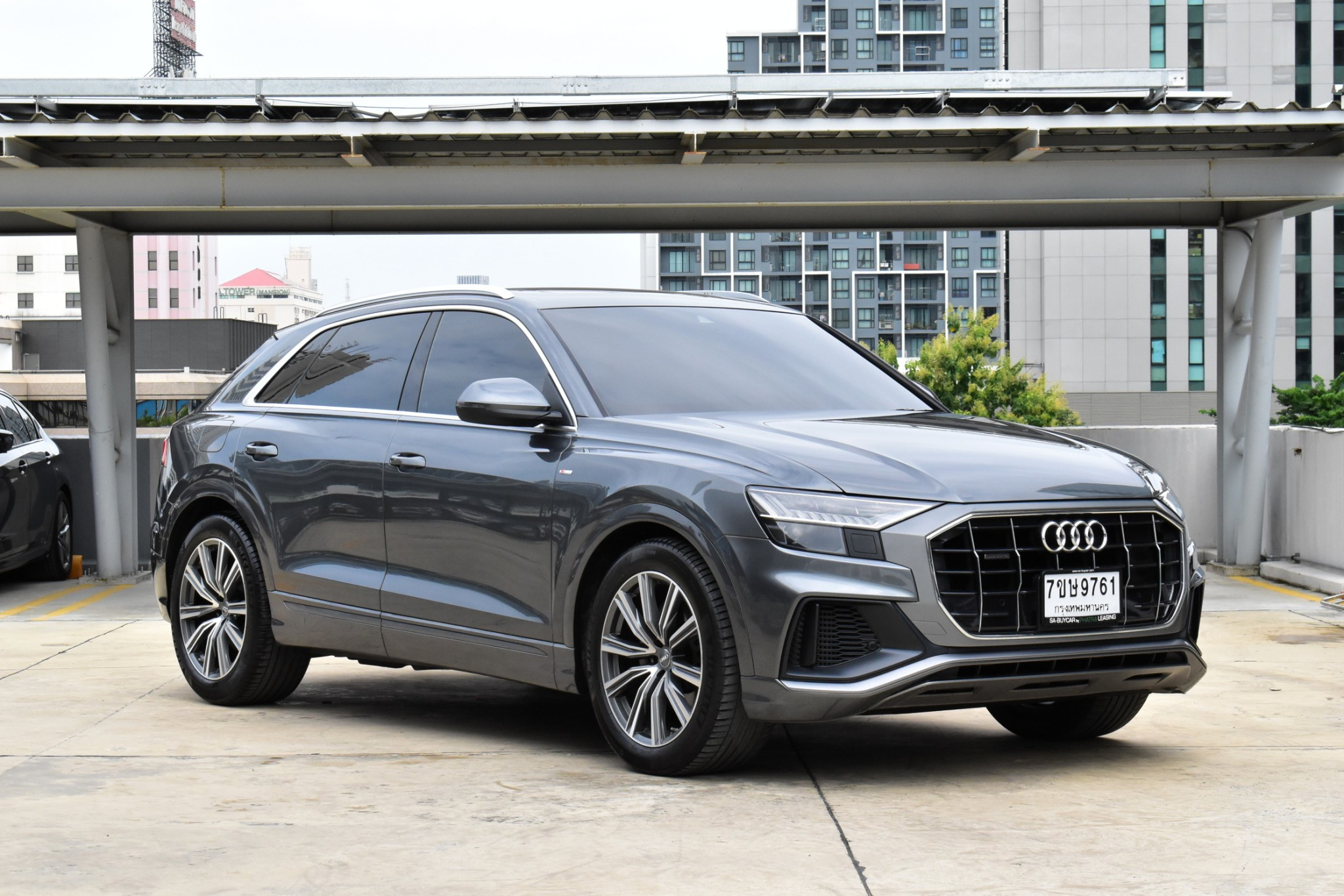 AUDI Q8 55 (63,xxx) TFSI Quattro S Line