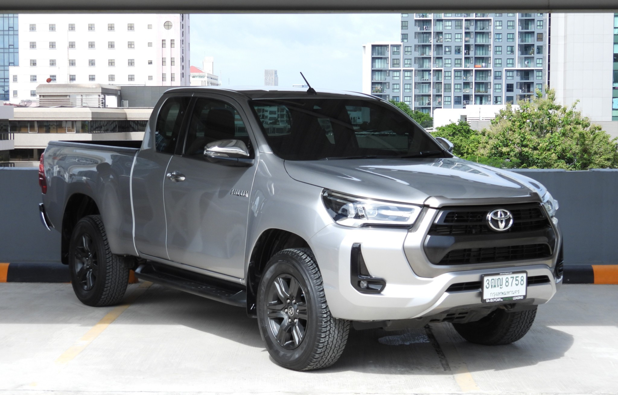 TOYOTA HILUX REVO (21,xxx) SMART CAB Prerunner 2.4 Mid