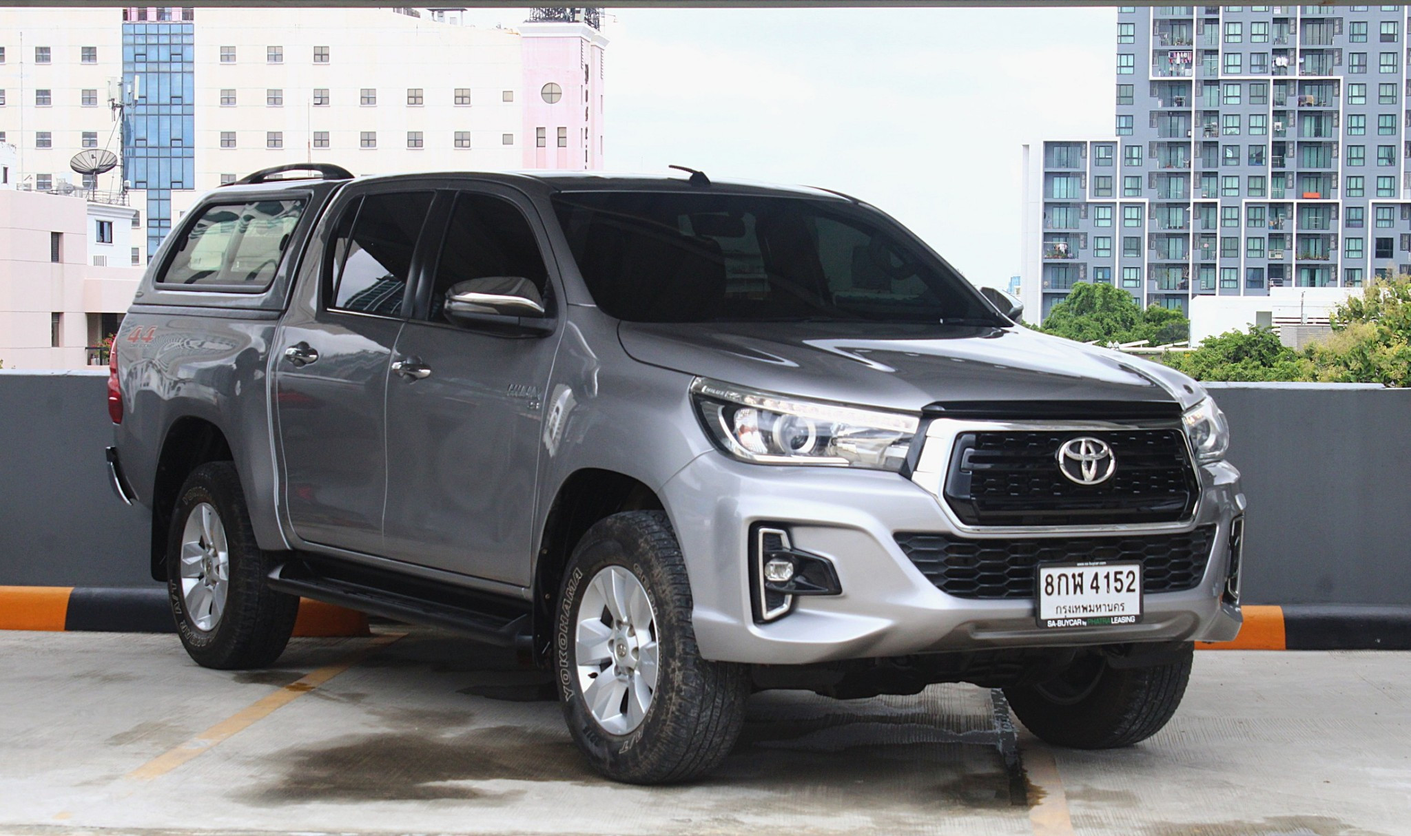 TOYOTA HILUX REVO Double Cab (93,xxx) 2.8G AT 4WD