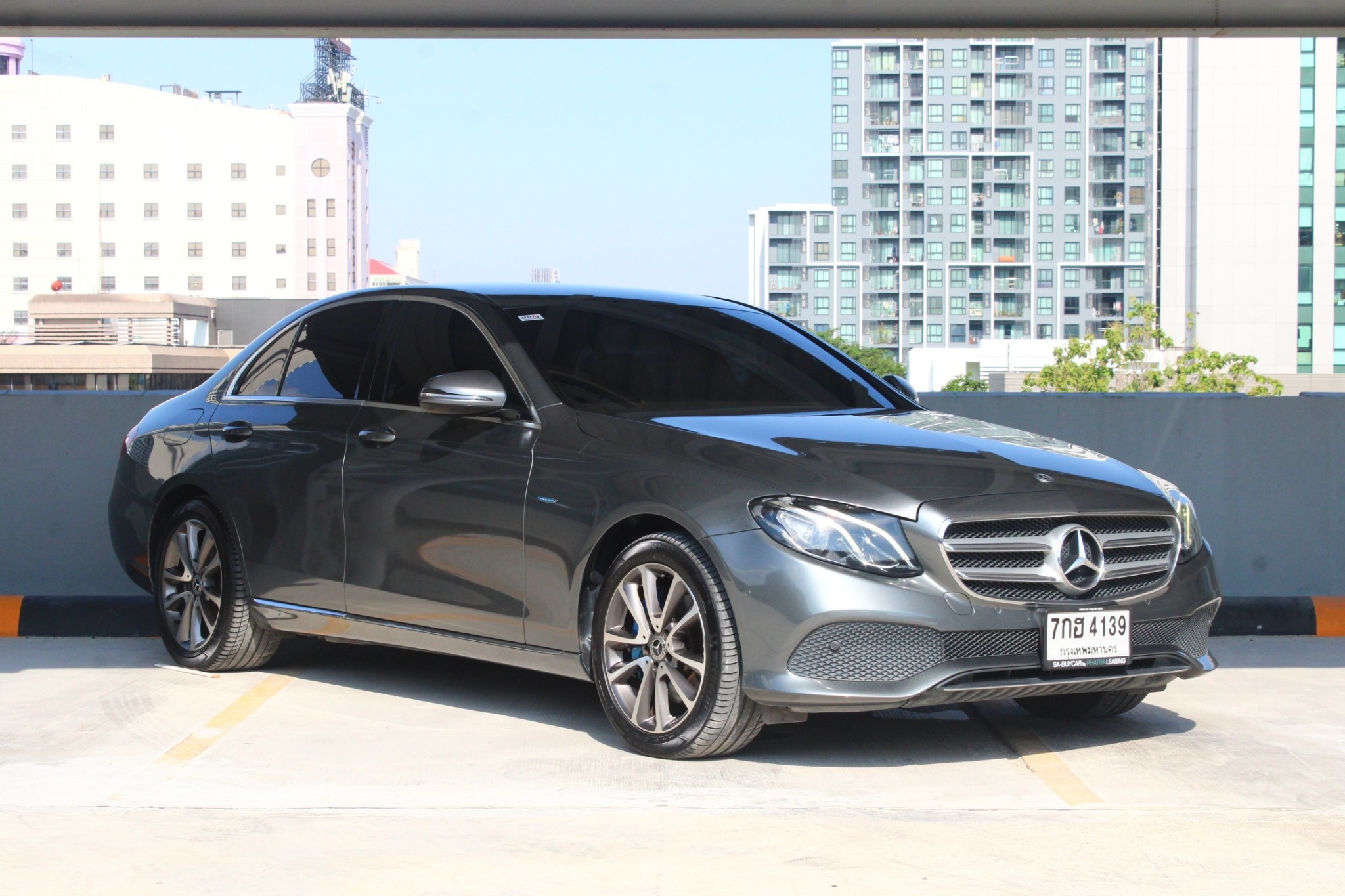 MERCEDES BENZ E 350 e (135,xxx) AVANTGARDE MERCEDES BENZ E 350 e (135,xxx) AVANTGARDE