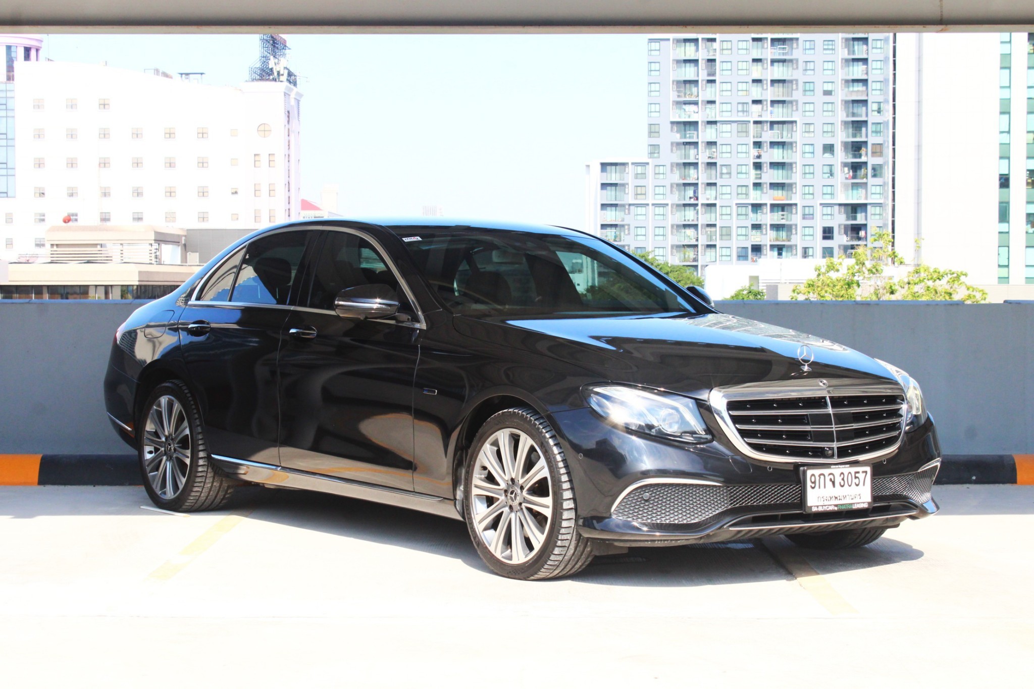 MERCEDES BENZ E 350 e (109,xxx) Exclusive MERCEDES BENZ E 350 e (109,xxx) Exclusive
