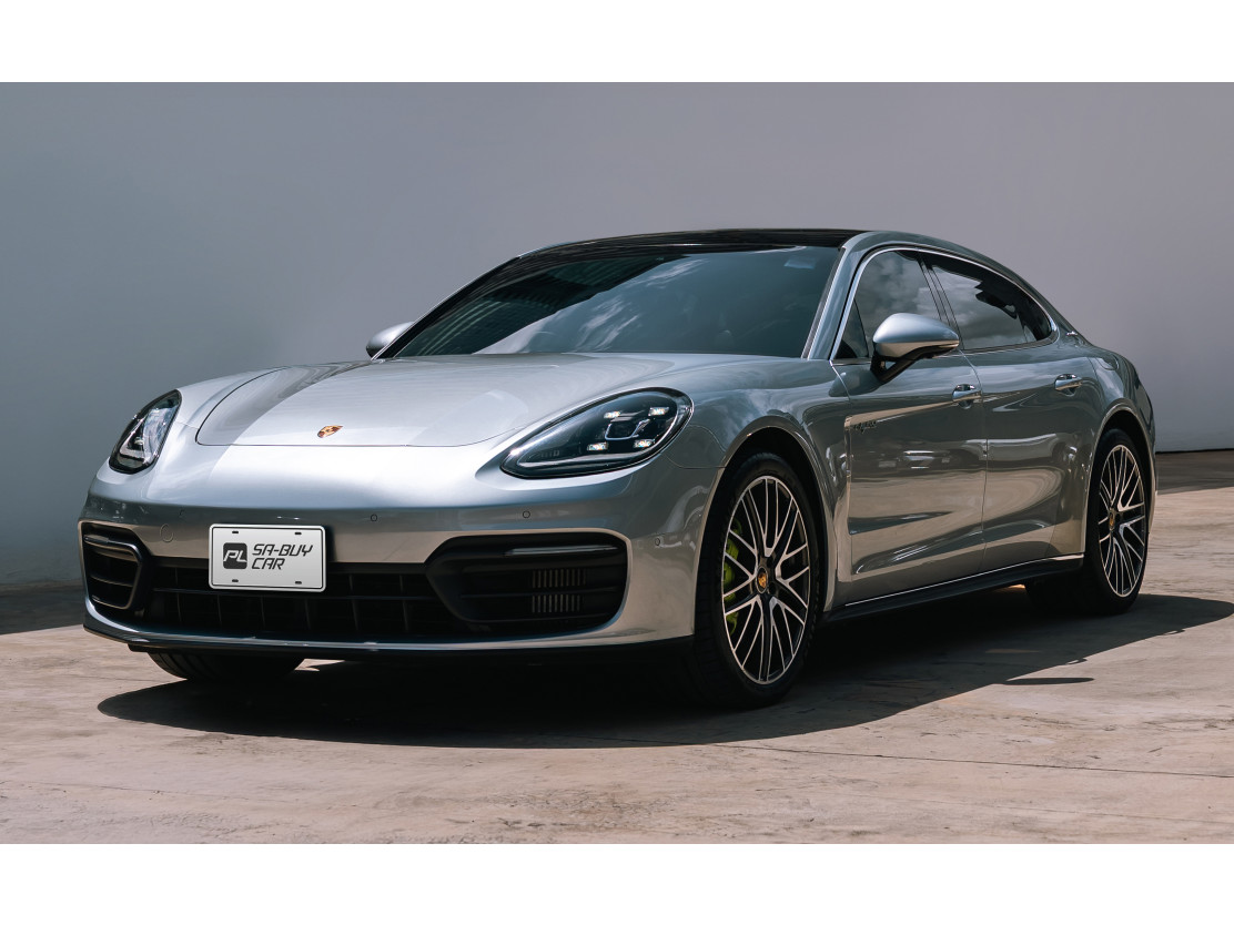 PORSCHE PANAMERA (31,xxx) 4 E-Hybrid Executive (ไม่รวมทะเบียน)