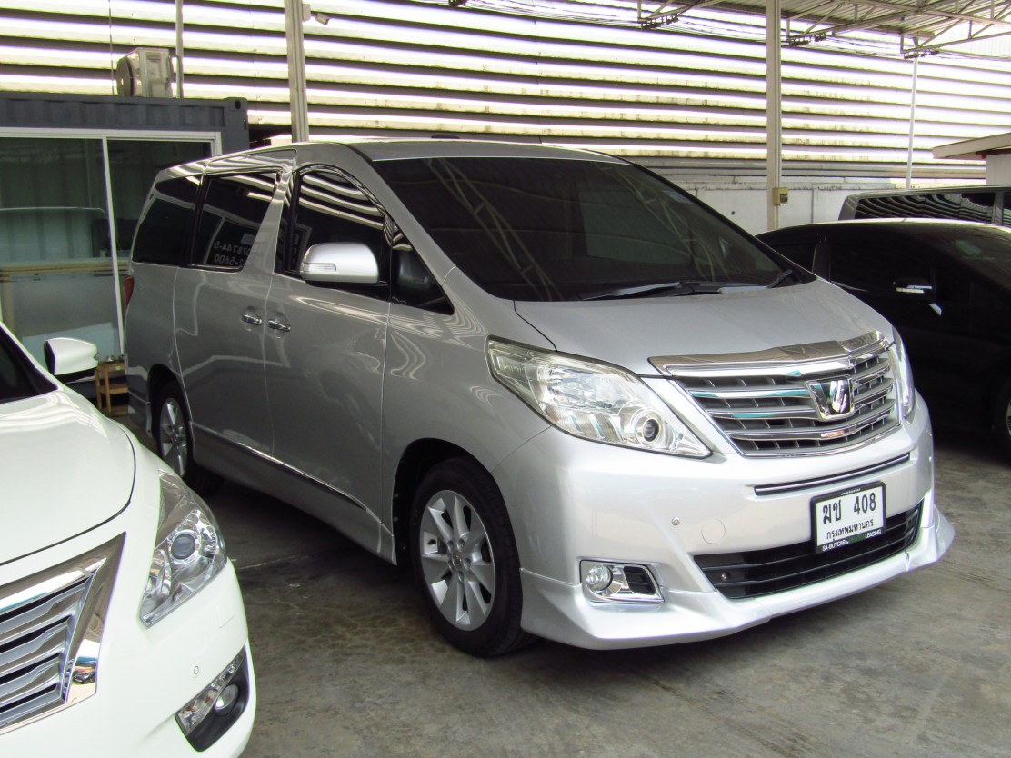 Toyota Alphard (117,xxx) 2.4 V Hybrid AT Van (ผ่อน 30,639 บาท*48เดือน )