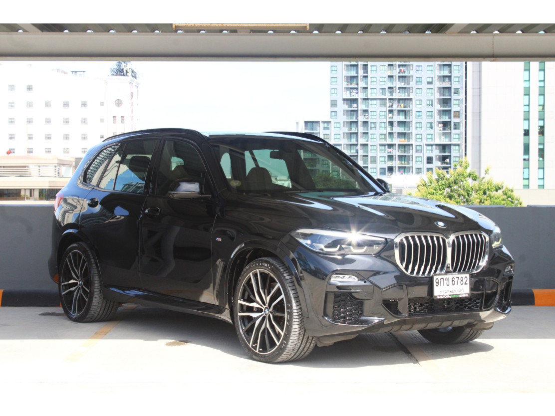 BMW X5 xDrive30d (93,xxx) M Sport without Lazer light
