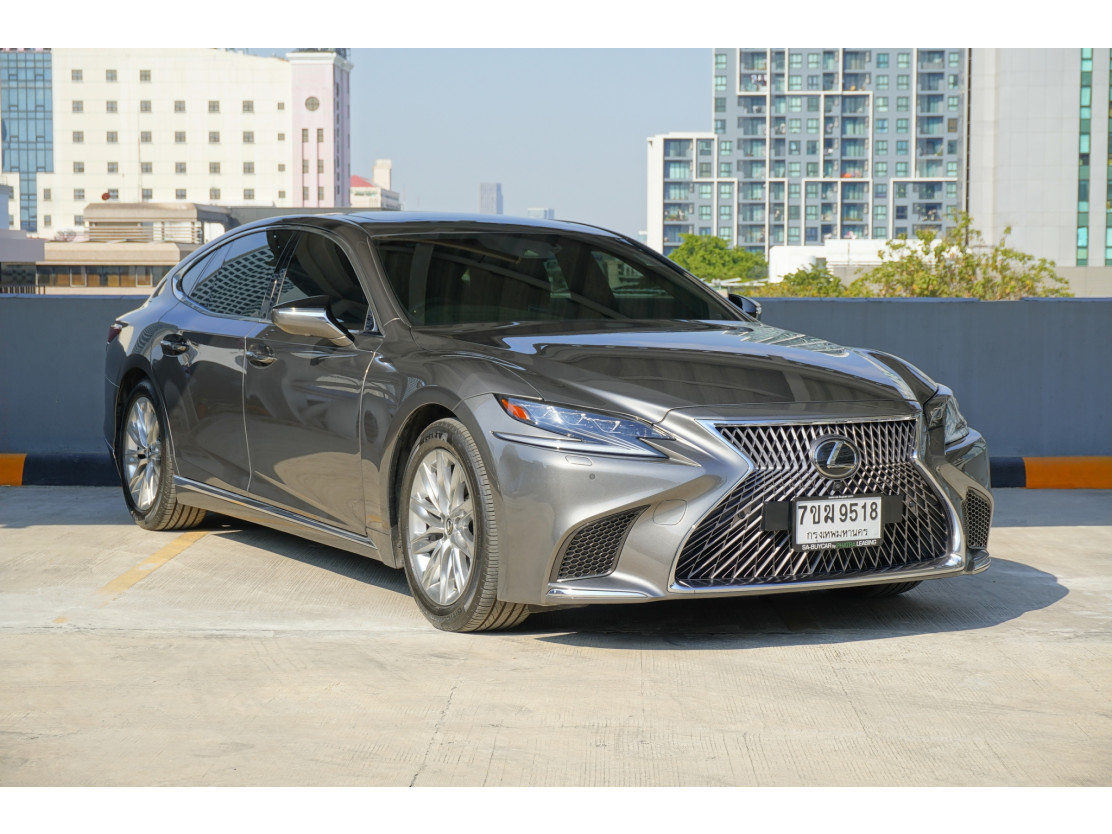 LEXUS LS350 (125,xxx) Luxury (CBU)