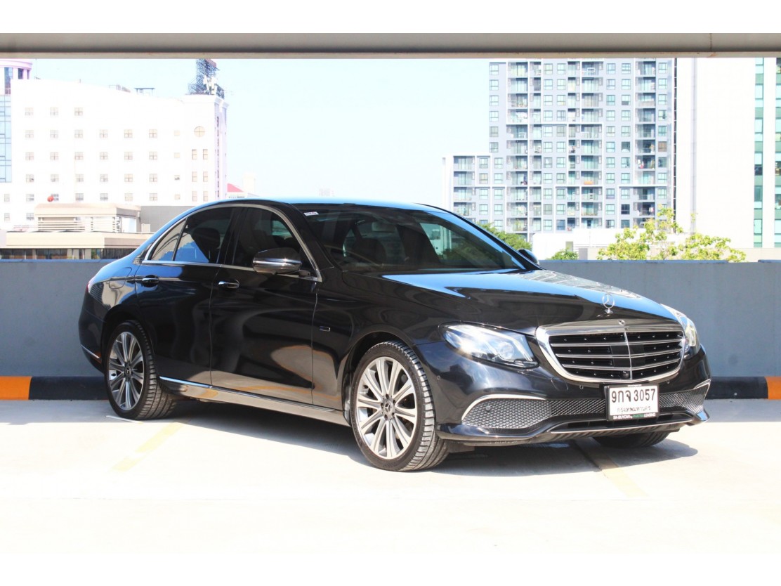MERCEDES BENZ E 350 e (109,xxx) Exclusive